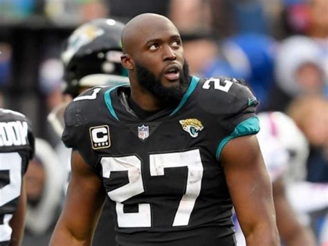 Stay up to date with nfl player news, rumors, updates, analysis, social feeds, and more at fox sports. WATCH: Bills Fans Hit Jags Leonard Fournette in the Head ...