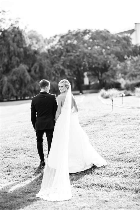 Check spelling or type a new query. Inn at Perry Cabin Wedding | Showit Blog | Cabin wedding ...