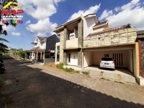Tetapi untuk mendapatkan sebuah rumah mewah seperti itu, pasti memerlukan banyak biaya dan tidak semua orang memiliki bajet yang cukup untuk membangun rumah yang mewah. Prospek Rumah Minimalis / Prospek Rumah Minimalis Tahun ...