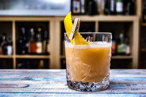 I've died and gone to heaven. Salted Caramel Whiskey/Rum Sour - Rezept zum Salzkaramell ...