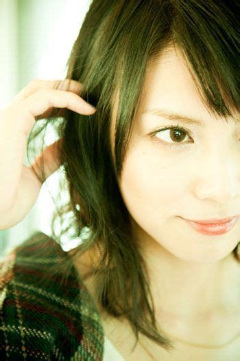 Последние твиты от ケイン・ヤリスギ「♂」 (@kein_yarisugi). 柴咲コウの髪型55選!長さ別に紹介!オーダー術&おしゃれ ...