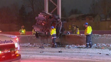 2 Dead After Horrific Crash On Ontarios Busiest Highway Toronto