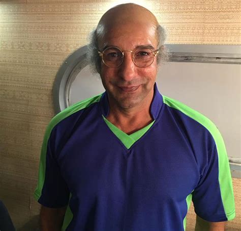 Wasim Akrams New Look Will Leave You Shocked Rediff Cricket