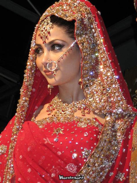Latest Pakistani Indians Arabic Mehndi Design Jewelry Dresses