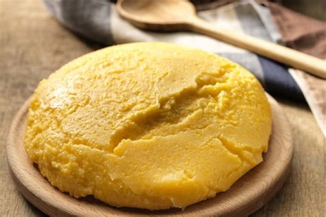 Si, è più leggera di pane e pasta. I cani possono mangiare la polenta?