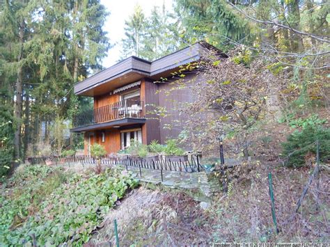 Die atemberaubende landschaft besticht durch raue gebirge, enge schluchten. Einfamilienhaus in Dümpelfeld-Ommelbachtal, 68 m²