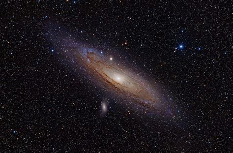 Meet The Andromeda Galaxy The Closest Large Spiral Astronomy
