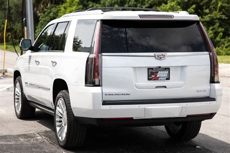 Featuring several platinum only options, join joe ceparano as he takes us on an indepth tour of the 2016 cadillac escalade platinum and shares with us the differences that make this the topshelf escalade variant. Used 2016 Cadillac Escalade Platinum For Sale ($62,900 ...