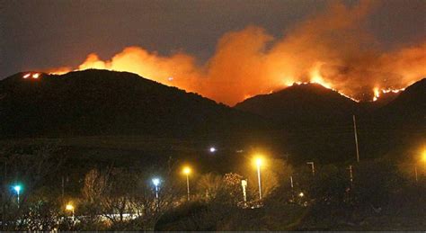 Durante las primeras horas del domingo, bomberos de córdoba y personal del etac lograron controlar el. Es "extremo" el riesgo de incendios forestales en la ...