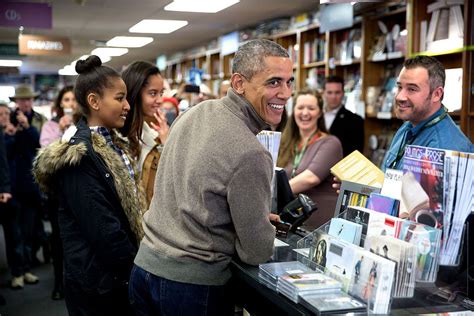 Netflix has acquired the worldwide rights to barry, a film that stars devon terrell as young barack obama. Barack Obama: i dischi, i film e le serie TV che più ha ...