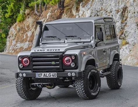 Pin By Alberto On Defend The Land Land Rover Land Rover Defender