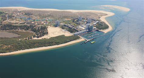 The best restaurants, hotels and activities. Bilhetes dos barcos para Tróia aumentam - Setúbal Mais