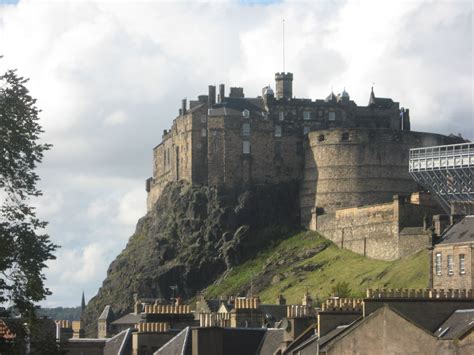 My favorite book of harry potter series is 'harry potter and the chamber of secret'. View of Edinburgh Castle from the Elephant House, where J ...