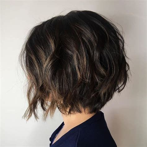Short Bob For Thick Wavy Hair In 2020 Thick Hair Styles