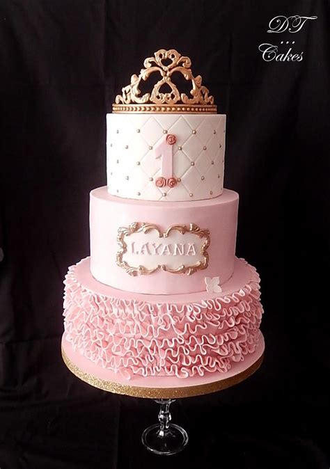 Little Princess - Cake by Djamila Tahar (DT Cakes) - CakesDecor