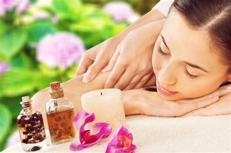96000 Aromatherapy Massage Pictures