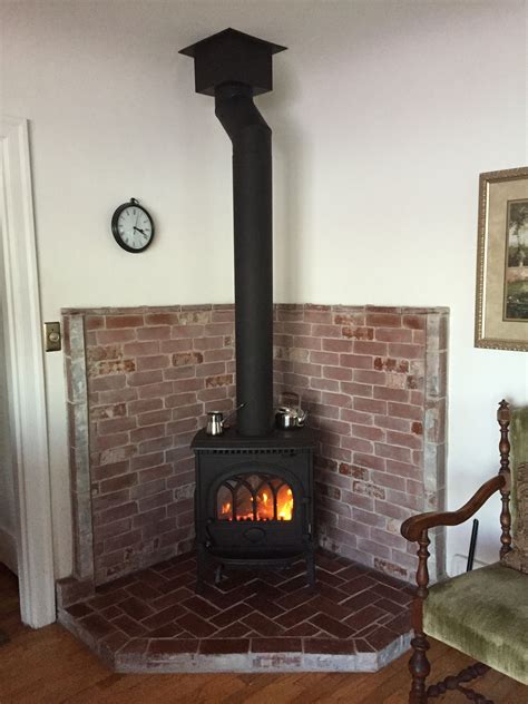 Outdoor wood boilers vs indoor wood stoves. Jotul 3CB wood burning stove installed by Custom Hearth of ...