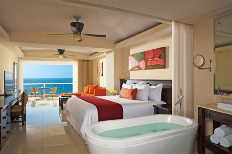 Wyndham Alltra Vallarta All Inclusive Resort Au 490 Deals And Reviews Nuevo Vallarta Mex Wotif