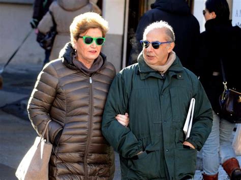 La produttrice musicale, giudice di x factor e di italia's got talent è amatissima dai colleghi e ai telespettatori per la schiettezza e il linguaggio colorito oltre che per l'indiscutibile competenza. Mara Maionchi e Alberto Salerno a 105 Friends - Radio 105