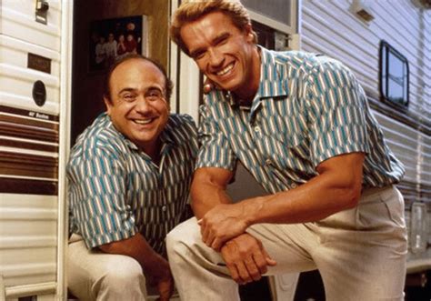 Pic ‘twins Reunion Arnold Schwarzenegger And Danny Devito Together
