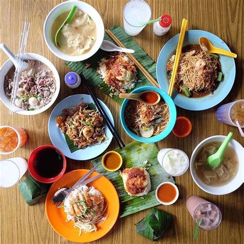 The best penang lor bak (five spice rolls and other fried goodies) is at kheng pin cafe, where freshness along with the use of authentic ingredients without preservatives are the key to its penang road is one of the streets in penang where food stalls and coffee shops are concentrated at. 25 Street Food In Penang You Can't Afford To Miss 2021 ...