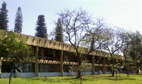 Araraquara is a city in the state of são paulo in brazil. UNESP: Câmpus de Araraquara - Faculdade de Ciências e Letras