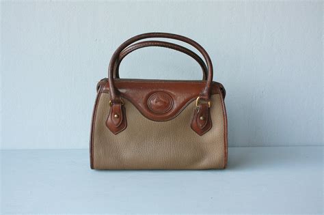 vintage Dooney and Bourke bag / leather handbag / leather