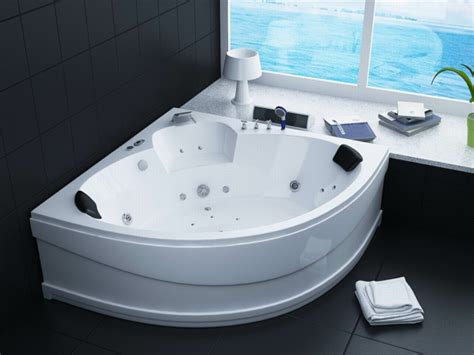 Einige hotels bieten ihren gästen private whirlpools, während andere einen gemeinschaftlichen whirlpool haben, der teil eines wellnessbereichs ist. 130 fantastische Whirlpools für Innen! - Archzine.net