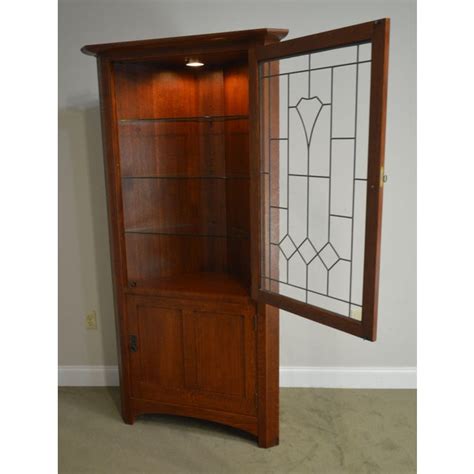 This sumptuously veneered corner cabinet is arguably a signature piece of the art deco era. Stickley Mission Oak Collection Leaded Glass Corner ...