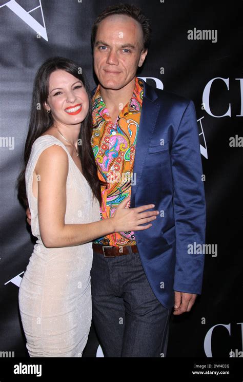 Kate Arrington And Michael Shannon Hi Res Stock Photography And Images