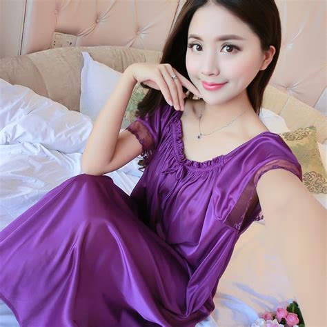 2017 New Female Short Sleeved Nightdress Fat Mm Sexy Summer Nightgown