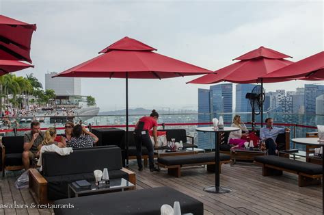 These obscure rooftop bars in singapore are away from the usual crowds and come with beautiful skyline views. CE LA VI Singapore - rooftop SkyBar + Club Lounge ...