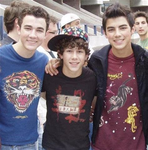 12,792,008 likes · 276,891 talking about this. Early Young Jonas Brothers Photos | Jonas Brothers Pictures