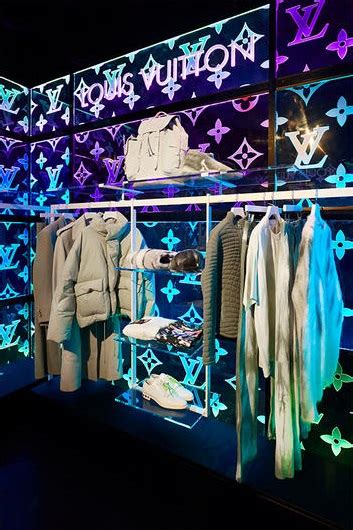 Louis Vuitton Opens Pop Up Stores In London And Shanghai