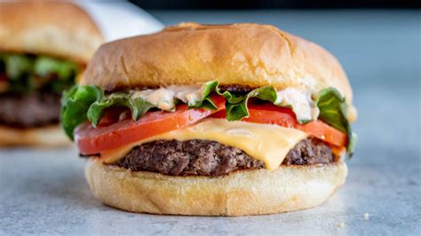 Discovernet Easy Smash Burger Recipe