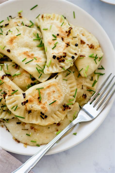 Pierogi Ruskie Polish Dumplings With Potatoes And Cheese Mondomulia