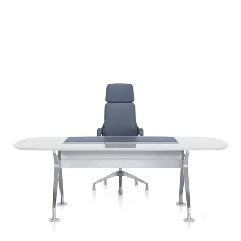 Diese hochwertigen und designbetonten büromöbel können ohne zwischenhandel mit besonderen preisvorteilen angeboten werden. interstuhl Executive Schreibtisch Silver 890S | Büro ...