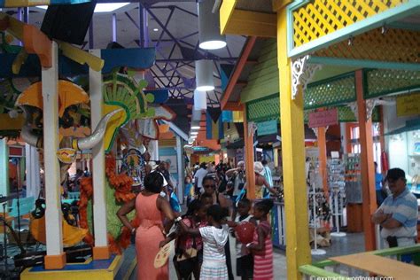 Nassau Shopping Shopping Reviews By 10best