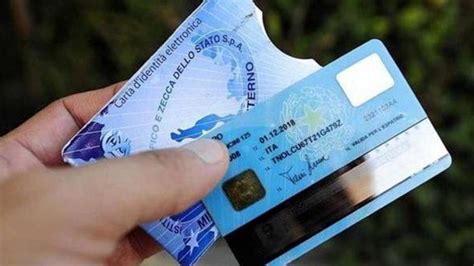 Detail carta era bulan april mp3 dapat kamu nikmati dengan cara klik link download dibawah dengan mudah tanpa adanya iklan yang mengganggu. Carta di identità elettronica: cambia la modalità di ...
