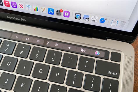 I Tried To Love The Touch Bar But Now Im Ready For It To Go Away