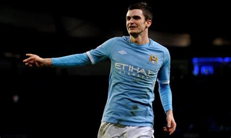 Chelsea consider shock move for Man City star – talkSPORT