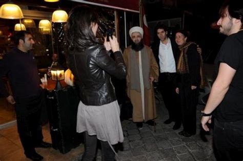 Cübbeli ahmet hoca'dan düğün açıklaması i̇zle. Cübbeli'nin lüks jiple boğaz alemi