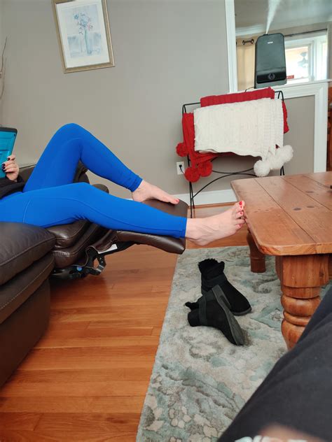 Candid Gf Lounging In Yoga Pants N Feet R FeetLoversHeaven