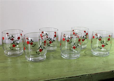 Set Of 6 Vintage Tumblers With Red Roses Green Leaves Anchor Hocking Retro Drinking Glasses