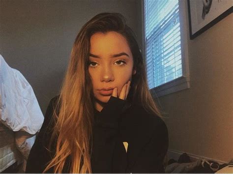 Pin By Your Ultimate Fangirl😍 On Sophia Birlemmy Queen Cute Selfie