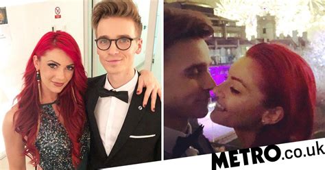 Joe Sugg Goes In For New Years Kiss With Dianne Buswell Metro News