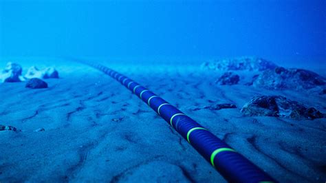 Los Cables Submarinos Llevan Al Lugar Más Vulnerable De Internet Wired