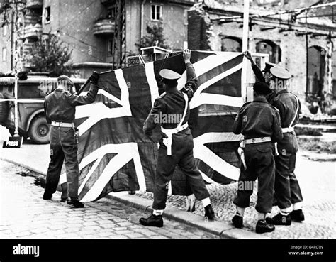 La Seconda Guerra Mondiale British Empire Esercito Britannico Della Polizia Militare