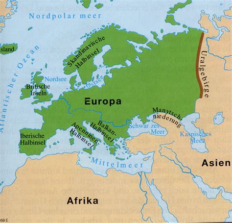 Wie heißt das gebirge, das die grenze zwischen europa und asien bildet? Europakarte Mit Meeren
