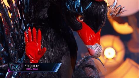 Black Swan Performs Tequila By Dan Shay Masked Singer S5 E11
